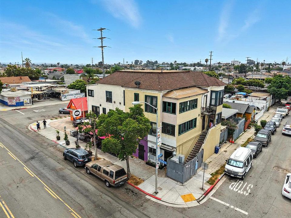 1st image of 2711 Imperial Ave