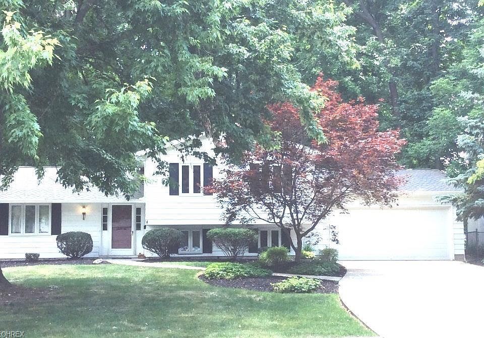 1st image of 9493 Basswood Dr