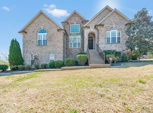 102 Cedar Ridge Way, Hendersonville, TN 37075