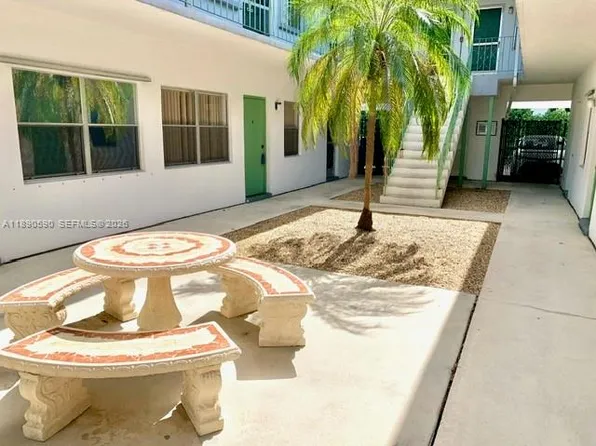 1824 Monroe St APT 4, Hollywood, FL 33020