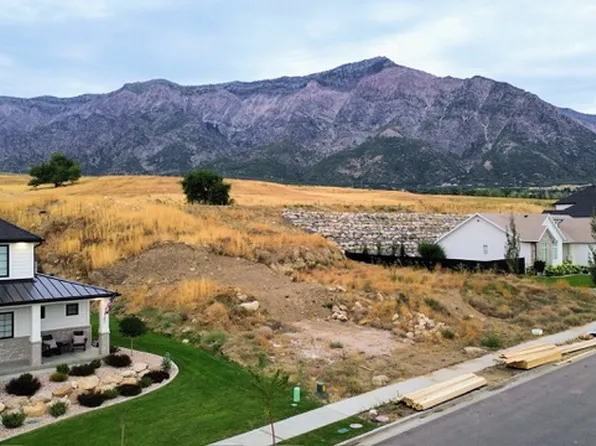 1186 W Caribou Ct, Pleasant View, UT 84414