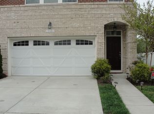 22680 Flowing Spring Sq, Ashburn, VA 20148