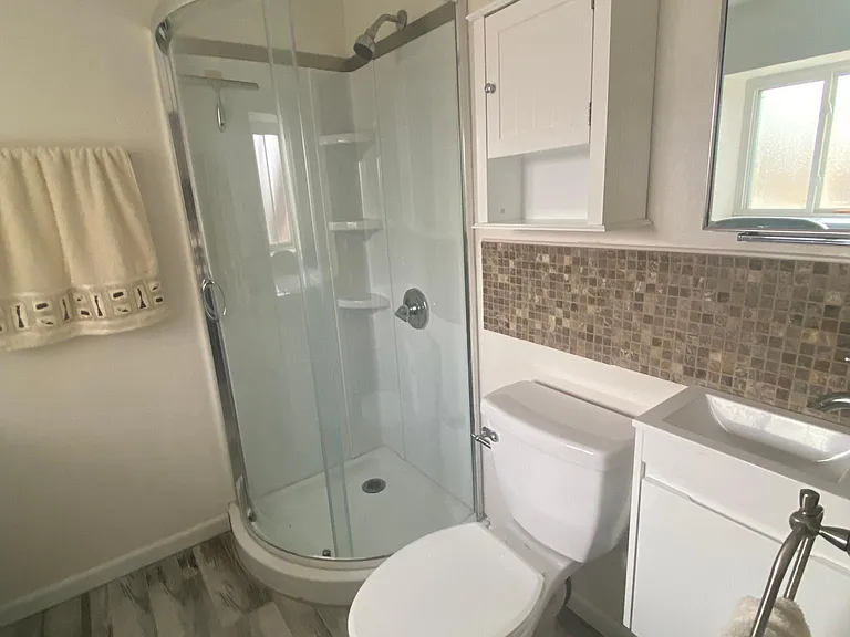 325 Catalina Dr — Photo 28
