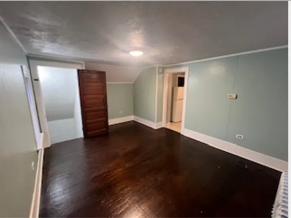 727 Garfield Ave #2, Sandusky, OH 44870