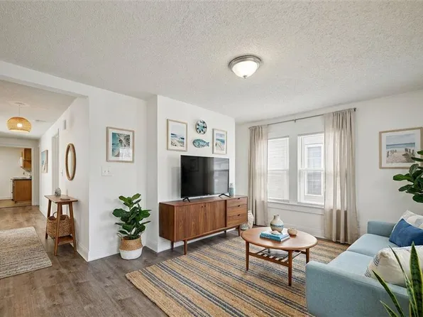856 W 43rd St, Norfolk, VA 23508