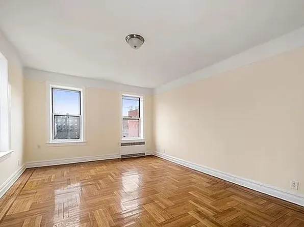 868 E 7th St APT 6A, Brooklyn, NY 11230