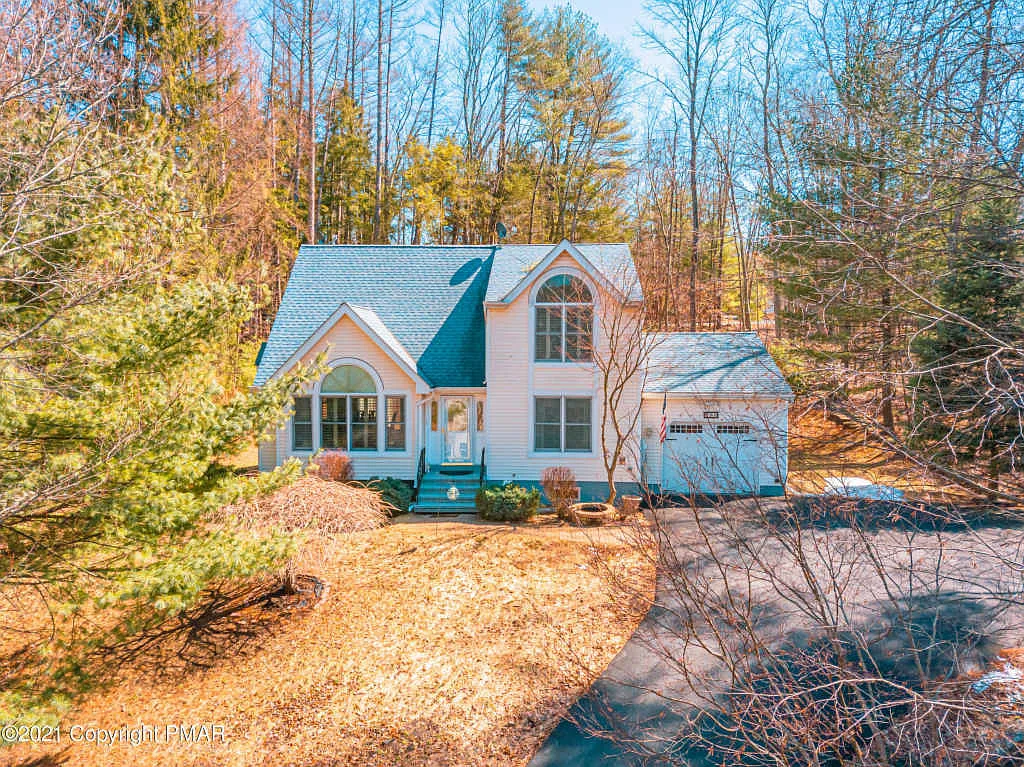 294 Eastshore Dr photo 1