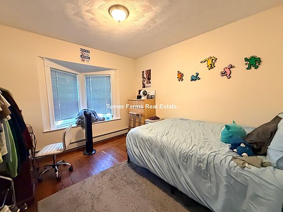 3rd image of 288 Boston Ave
