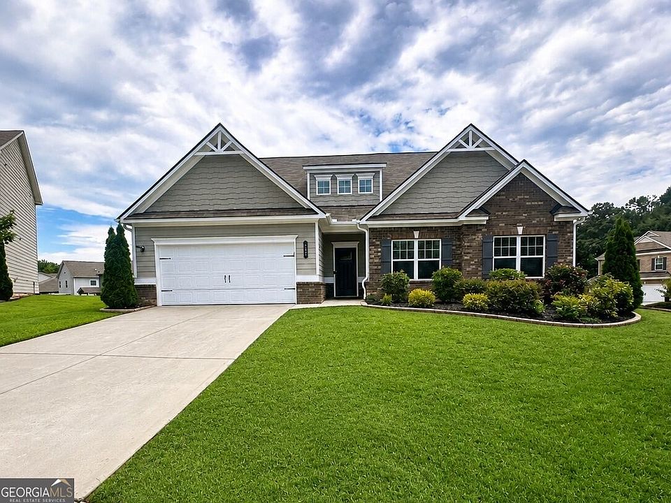 1st image of 105 Green Tree Ct