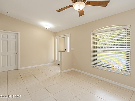 4th image of 1306 Mohegan Ter SE