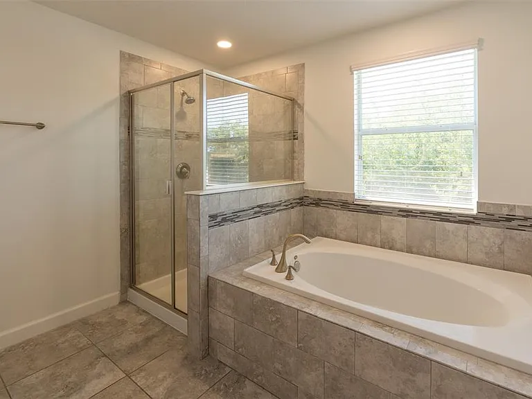 11880 Sonnet Ave — Photo 29