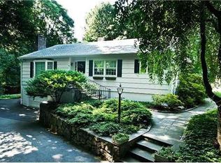 52 Leonard Ave, Riverside, CT 06878