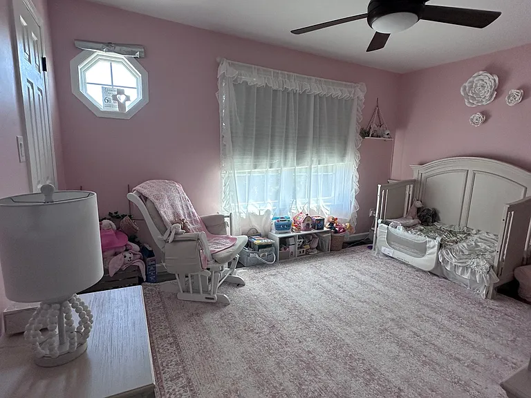 23 Washington Ct — Photo 11