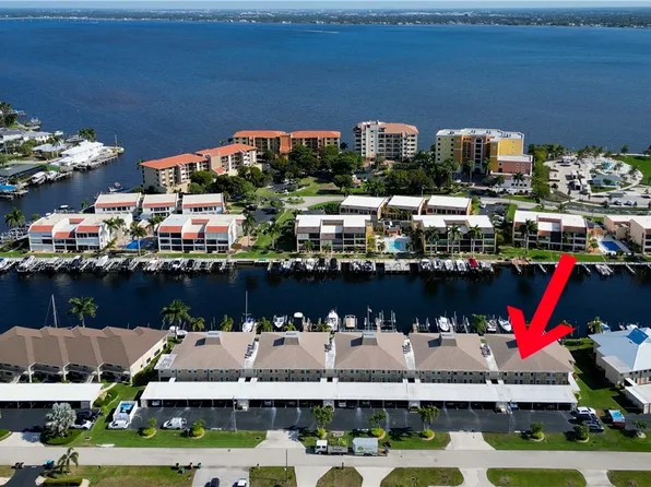 4025 SE 19th Pl APT 209, Cape Coral, FL 33904