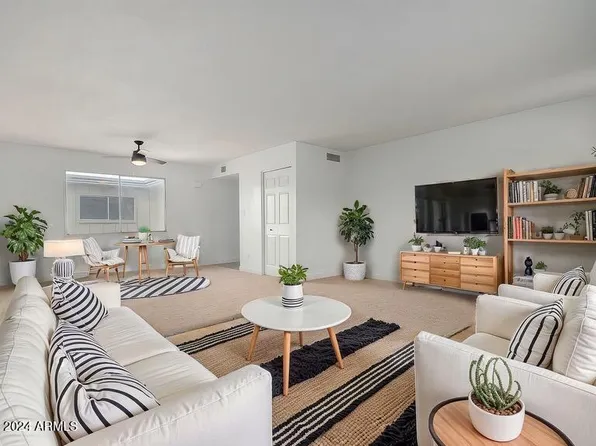 2042 W ELM Street, Phoenix, AZ 85015