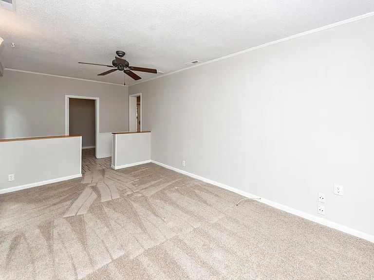 838 Fred St — Photo 29