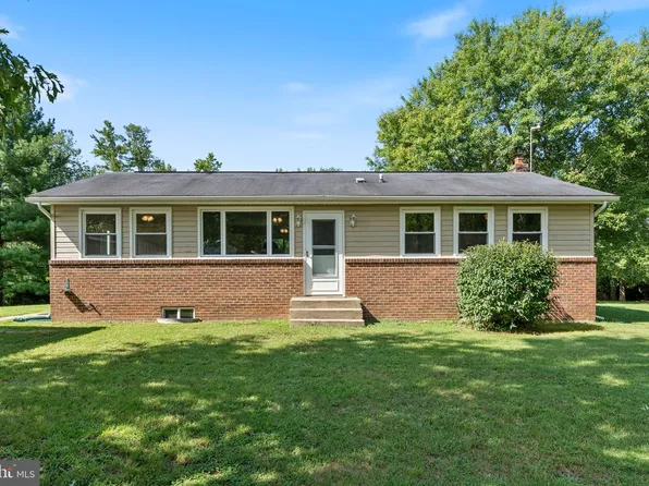 7145 Hillbilly Pl, La Plata, MD 20646