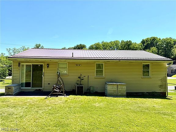 5th image of 159 Valley Way