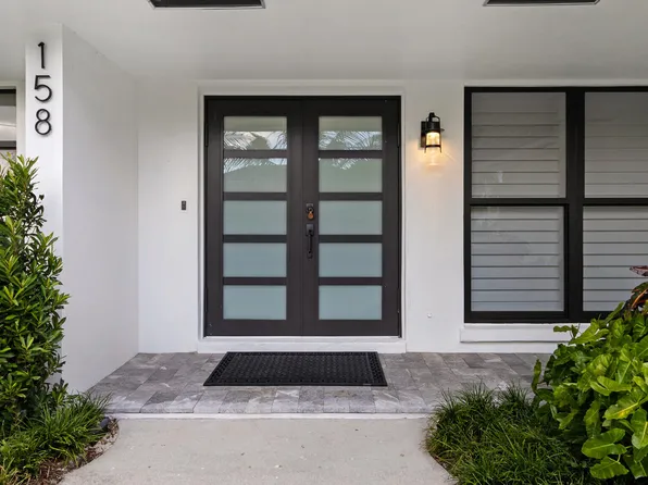 158 Lucina Dr, Hypoluxo, FL 33462