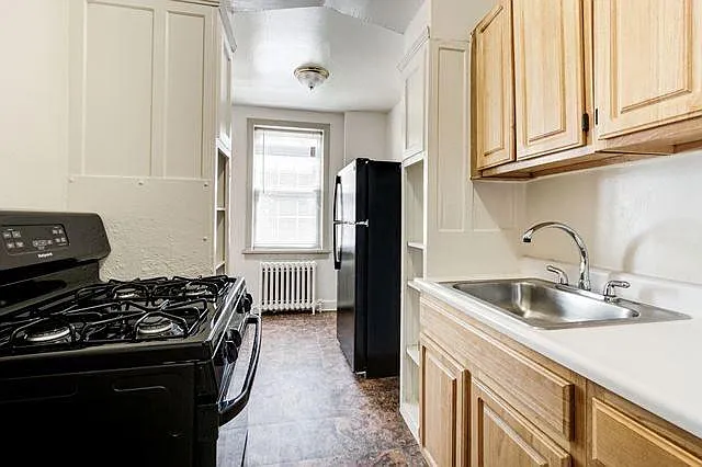 Ivanhoe — Photo 1