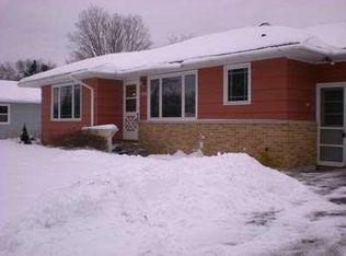 1266 County Road Ph, Onalaska, WI 54650