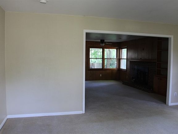 2nd image of 1712 Ryan Ave