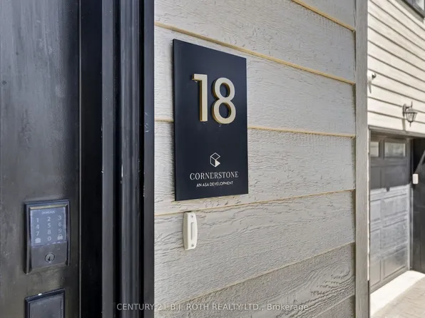 18 Stonehart Ln, Barrie, ON L4M 7E8