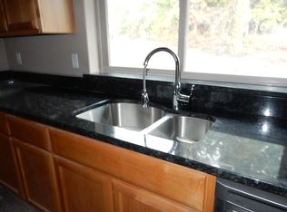 92758 Fern Hill Rd, Astoria, OR 97103