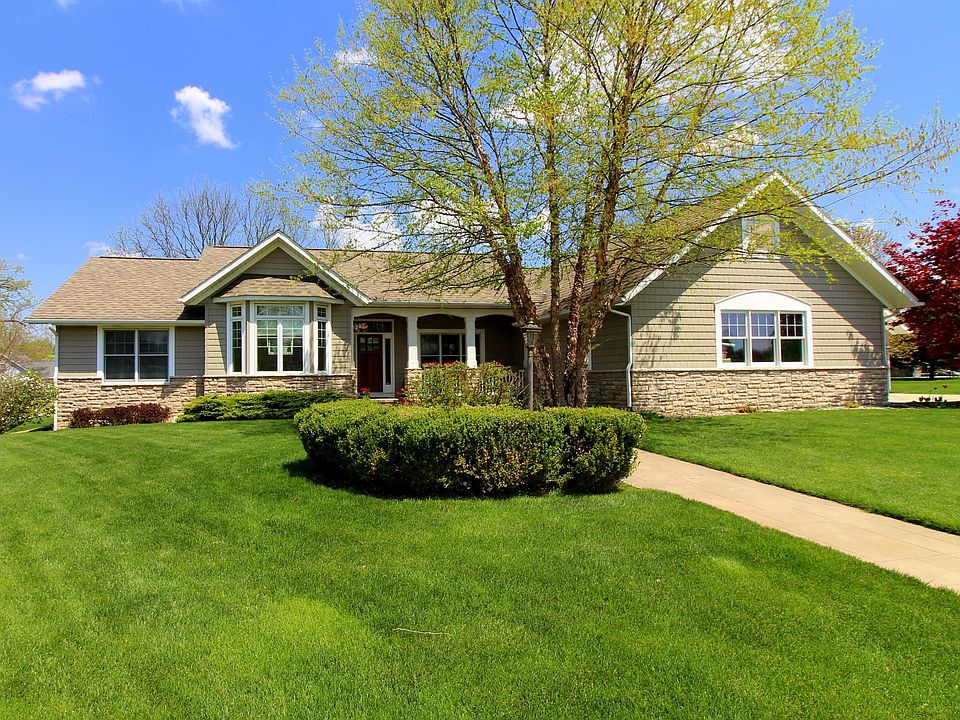 1st image of 5452 Sundowner Dr
