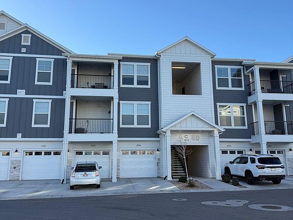 5th image of 1803 N Festive Way Unit 202