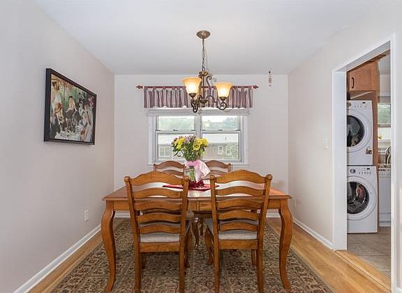 5th image of 88 Charter Cir #88