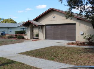 8639 Bridgewater Dr, New Port Richey, FL 34655