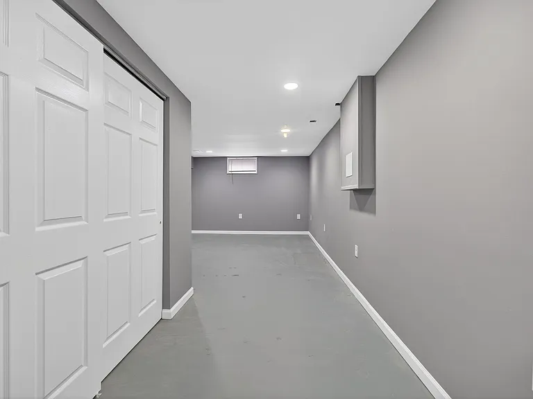 3320 Elm St — Photo 27