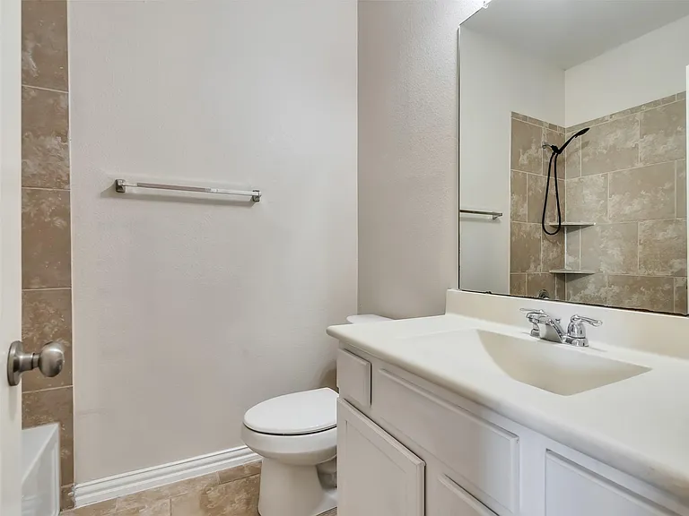 10906 Whistlers Cottage Ct — Photo 13