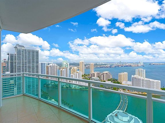 3rd image of 950 Brickell Bay Dr APT 4510