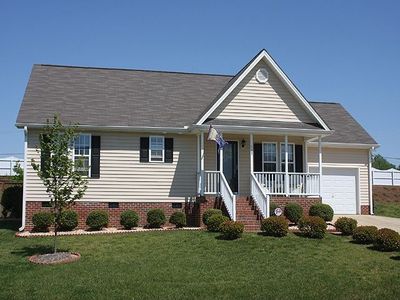 112 Friars Chase Ln, Fuquay Varina, NC, 27526