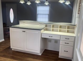 2968 Croyden Rd, Harrisburg, PA 17104