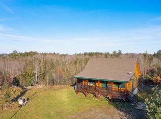 95 Bears Den Rd, Wells River, VT 05081