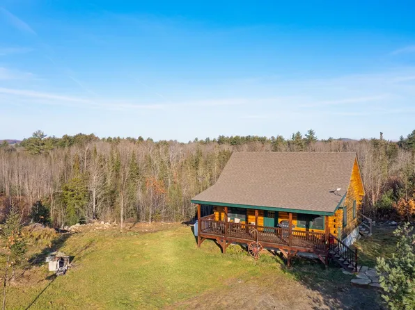 95 Bears Den Road, Newbury, VT 05081