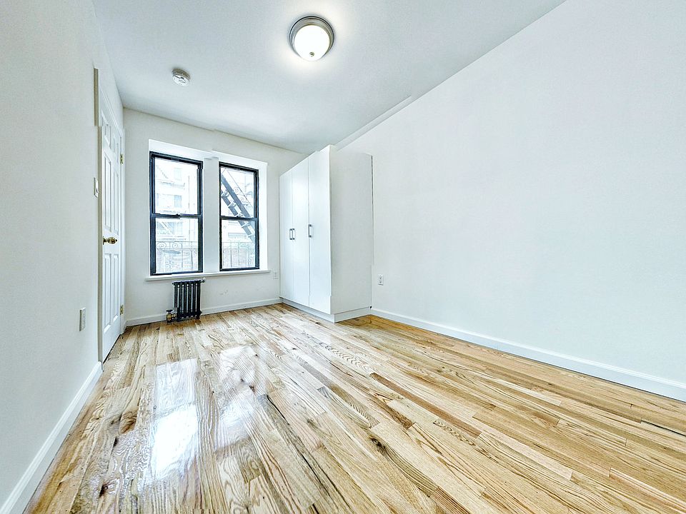 2nd image of 214 1st Ave APT 3