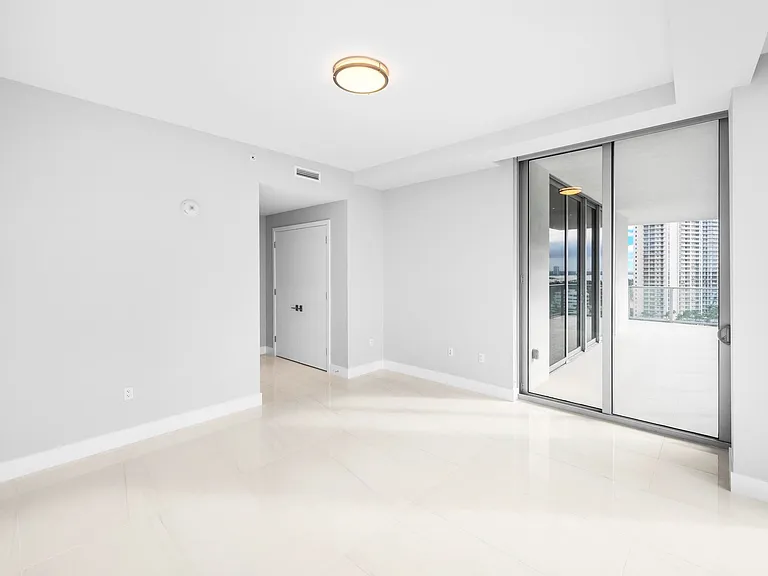 3100 N Ocean Dr #H-1608 — Photo 109