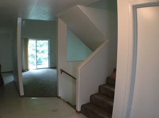 39562 Kimberly Dr #D-2, Sandy, OR
