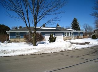 1663 Maricopa Dr, Oshkosh, WI 54904