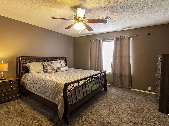 2nd image of 4334 Falcon Dr