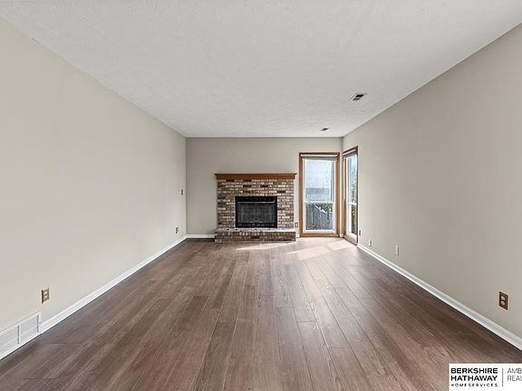 3rd image of 2411 Corn Dr