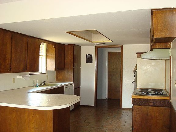 5th image of 1416 Lorene Ln