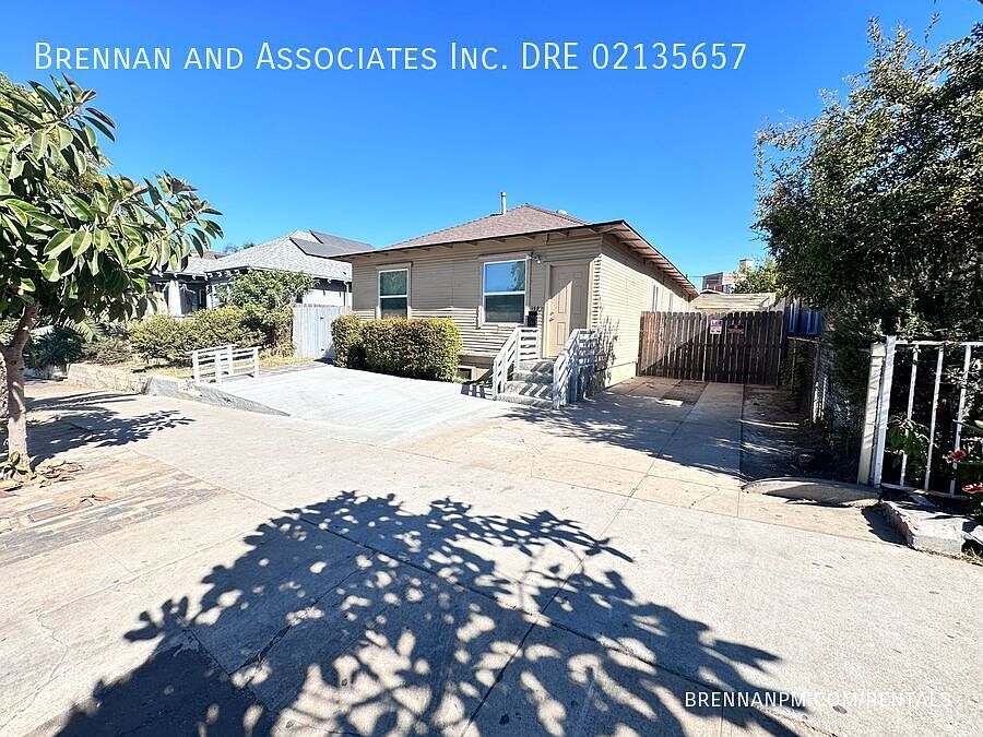1st image of 1742 Kearney Ave #2