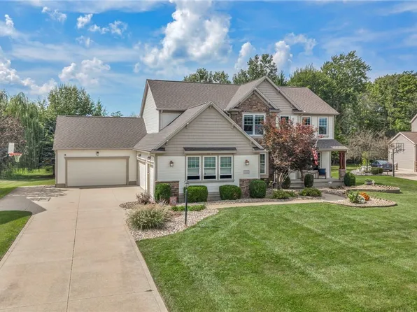 6466 Pebble Ct, Medina, OH 44256