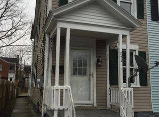 827 Factory St, Carlisle, PA 17013