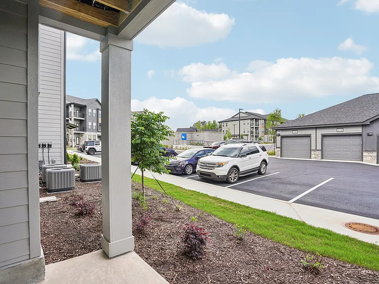 The Pullman Luxury Apartments — Photo 88